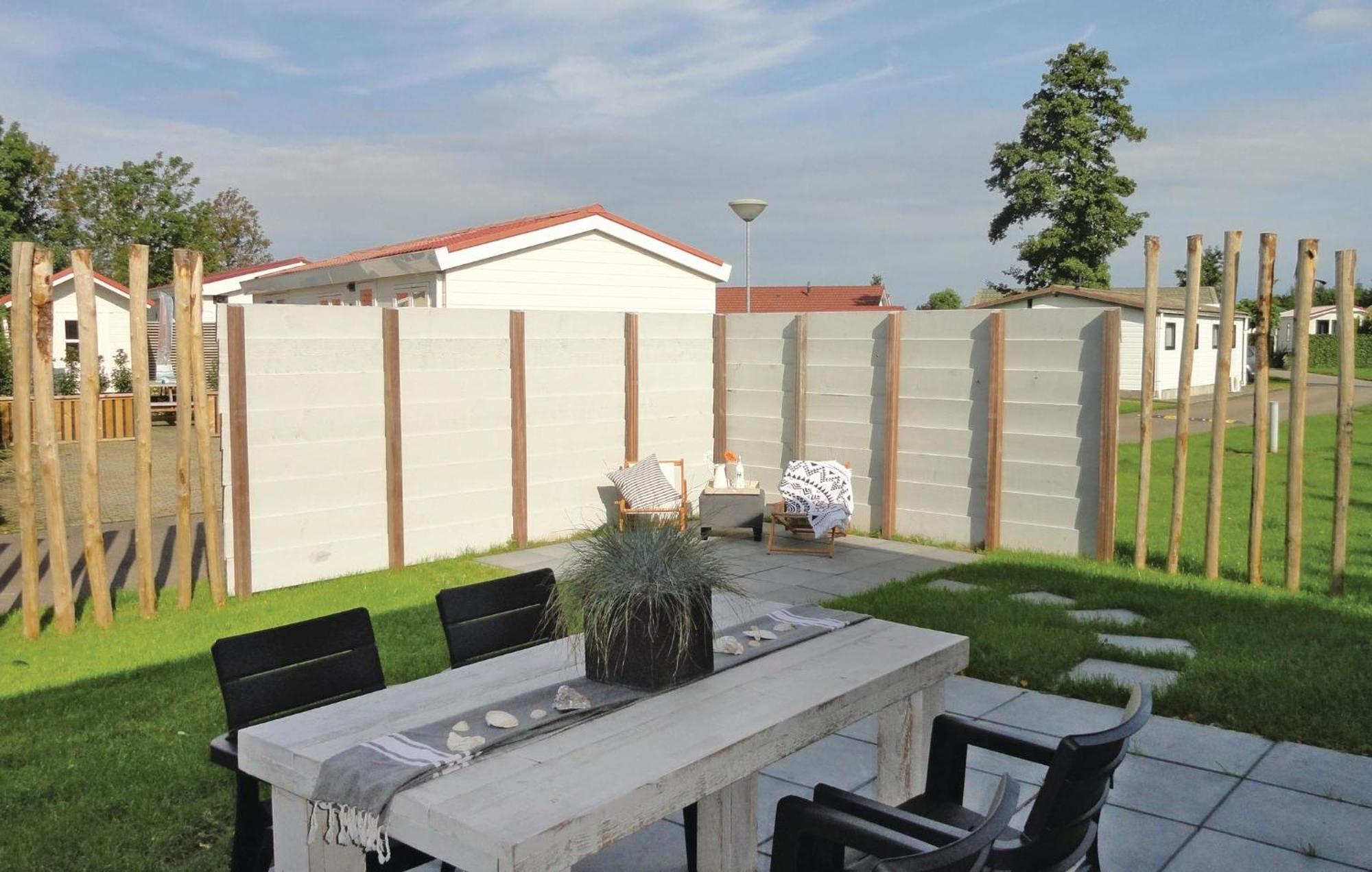 2 Bedroom Awesome Home In Sint-Annaland 외부 사진